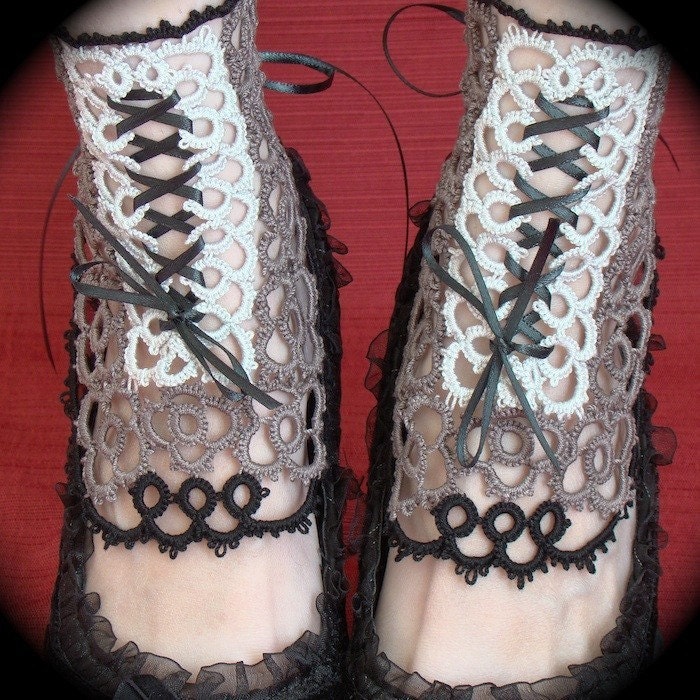 Tatted Lace Spat Ankle Corset - Black Tie