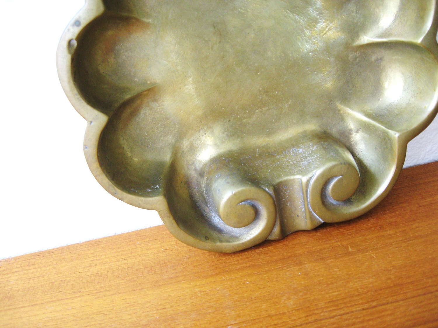 Hollywood Regency BRONZE Shell Shaped TRAY DISH