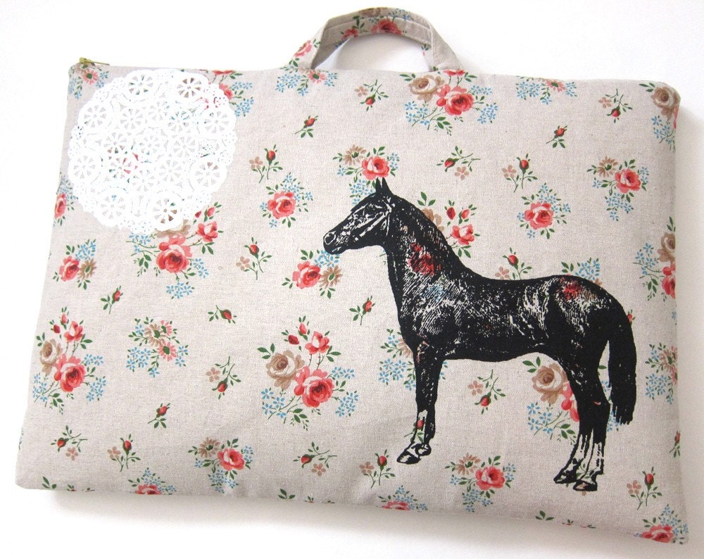 Laptop Bag - Horse and Lace on Floral Linen - Fits a 15 inch MacBook