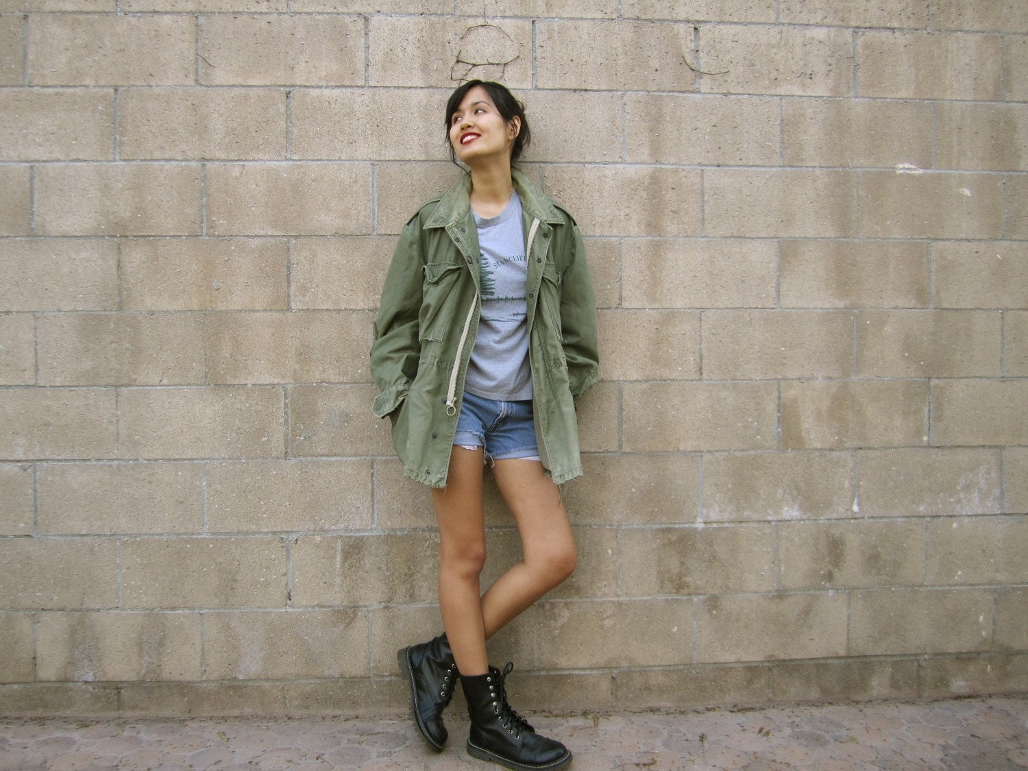 SALE 15% off with code "BIGAPPLE" 1970s Distressed oversized army field jacket unisex S-L