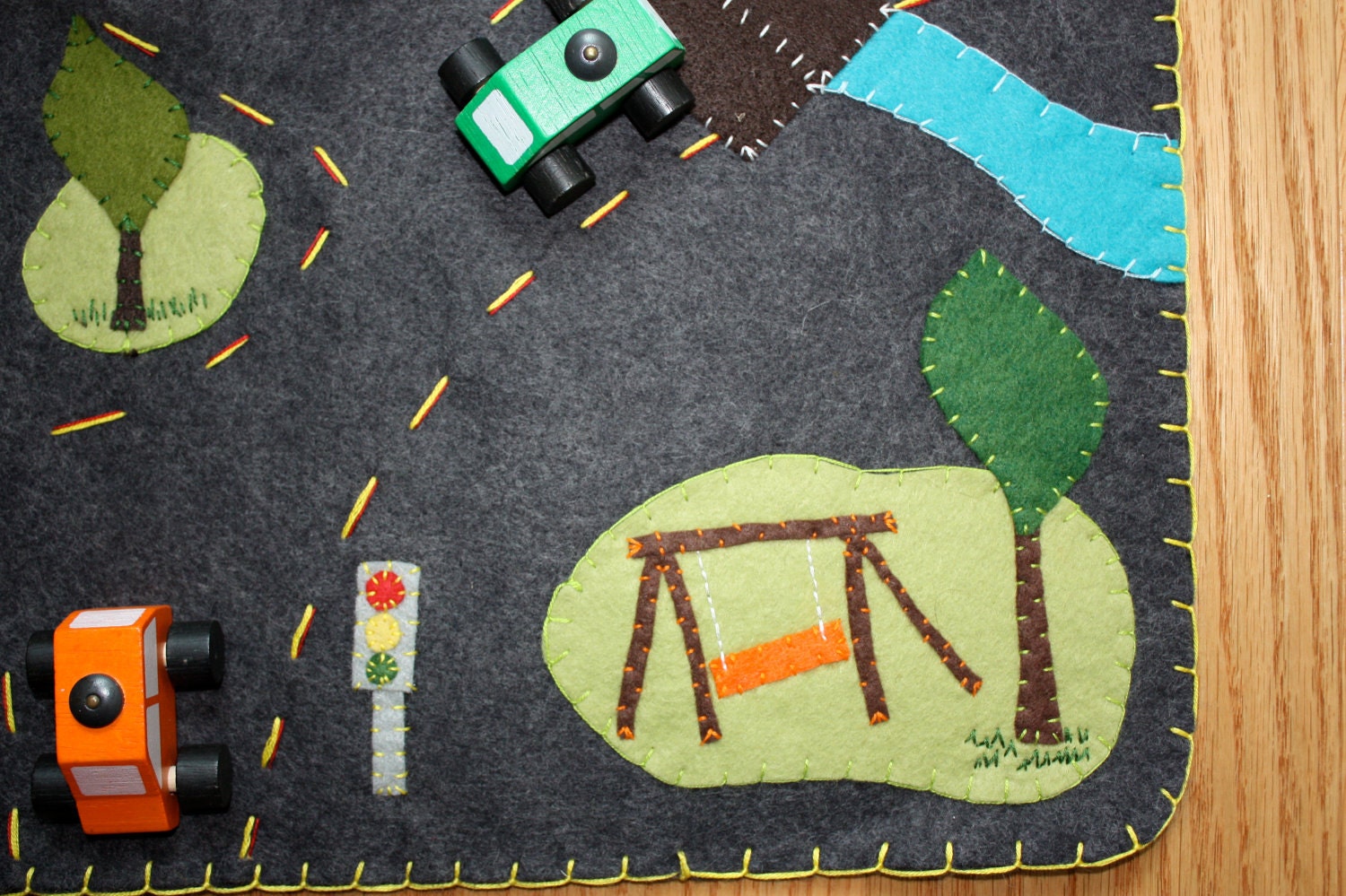 wool felt playmat - little city, big country