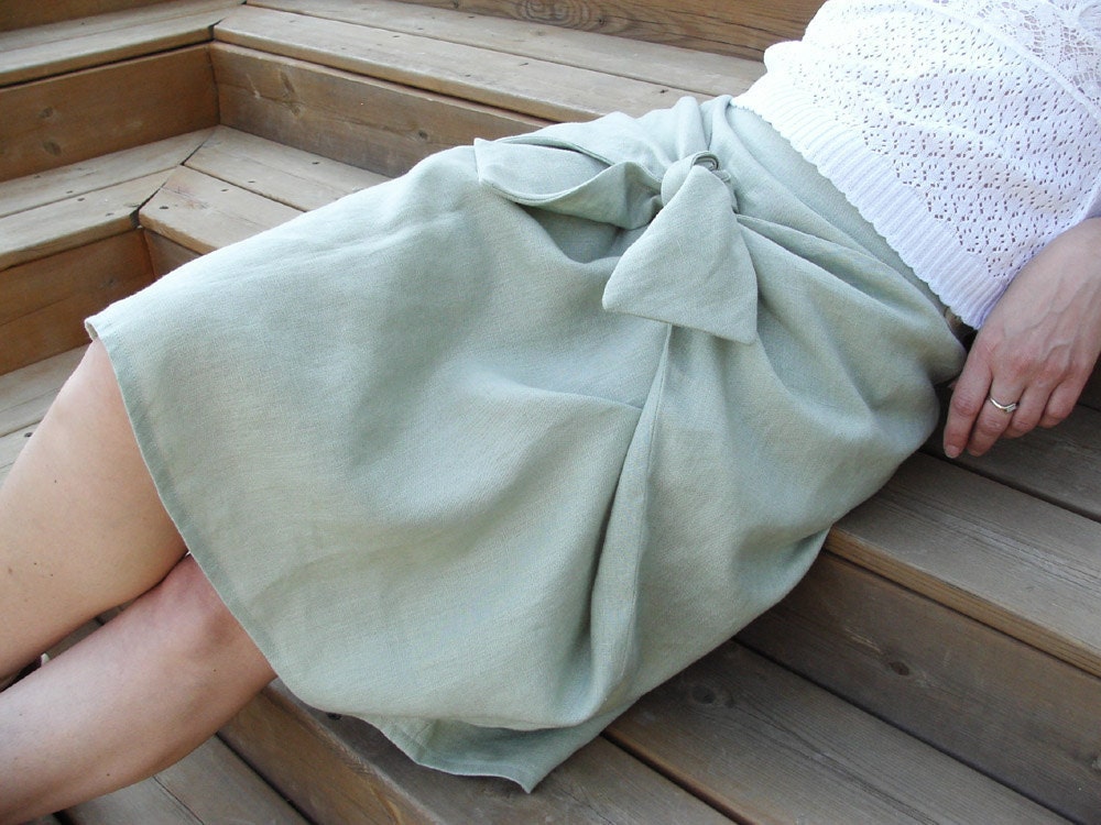 Green Mint  Linen Skirt  "Hug"