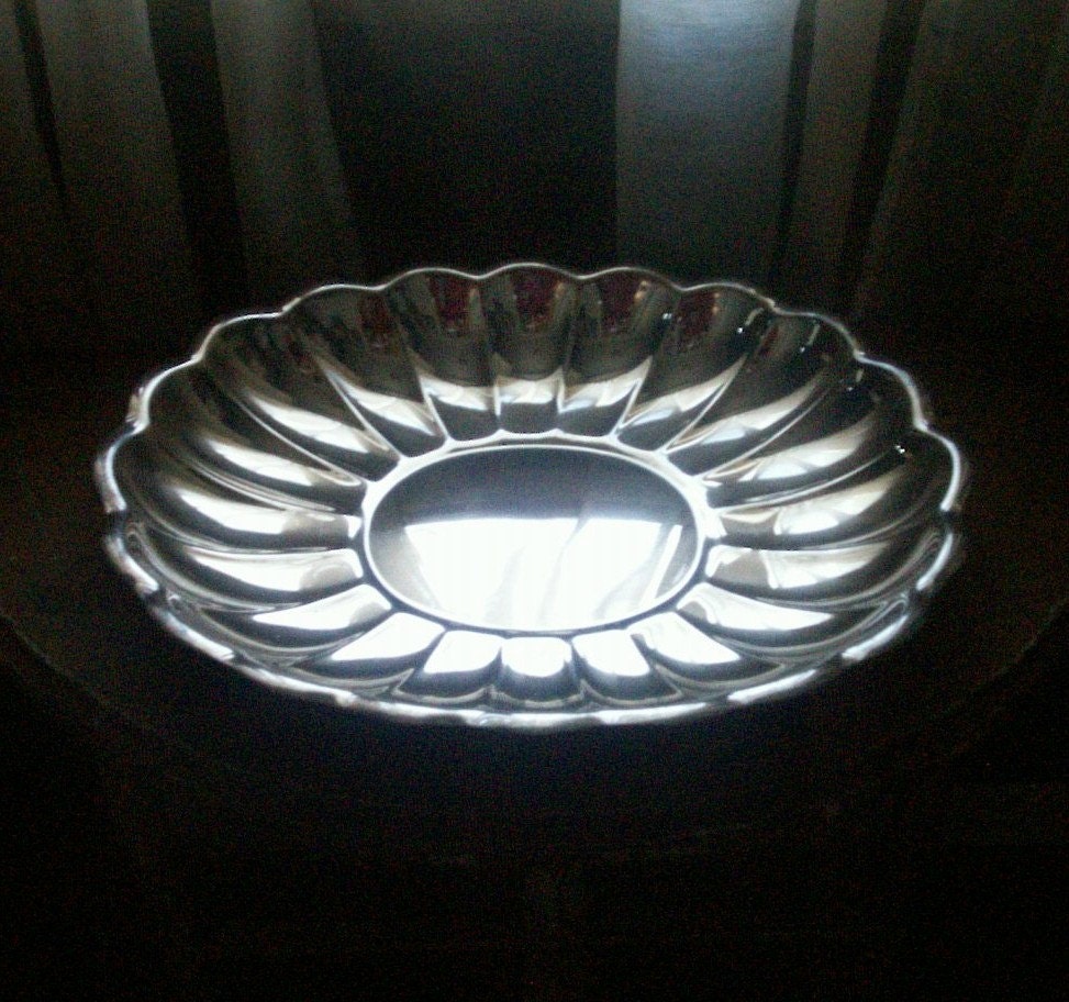 Vintage Silver Bowl Scalloped Shell Platter Reed & Barton