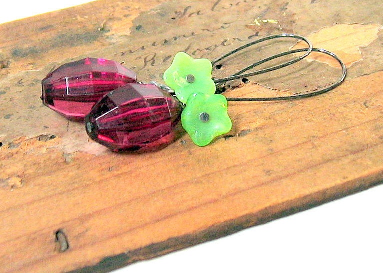 Raspberry Jubilee Dangling Earrings