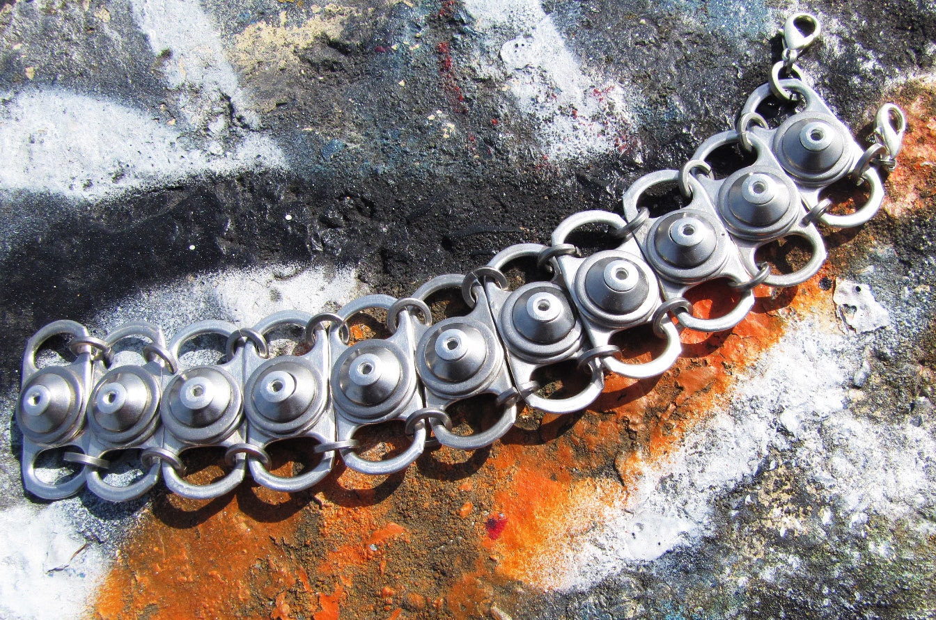 Chunky Recycled Metal Ring-pull Bracelet