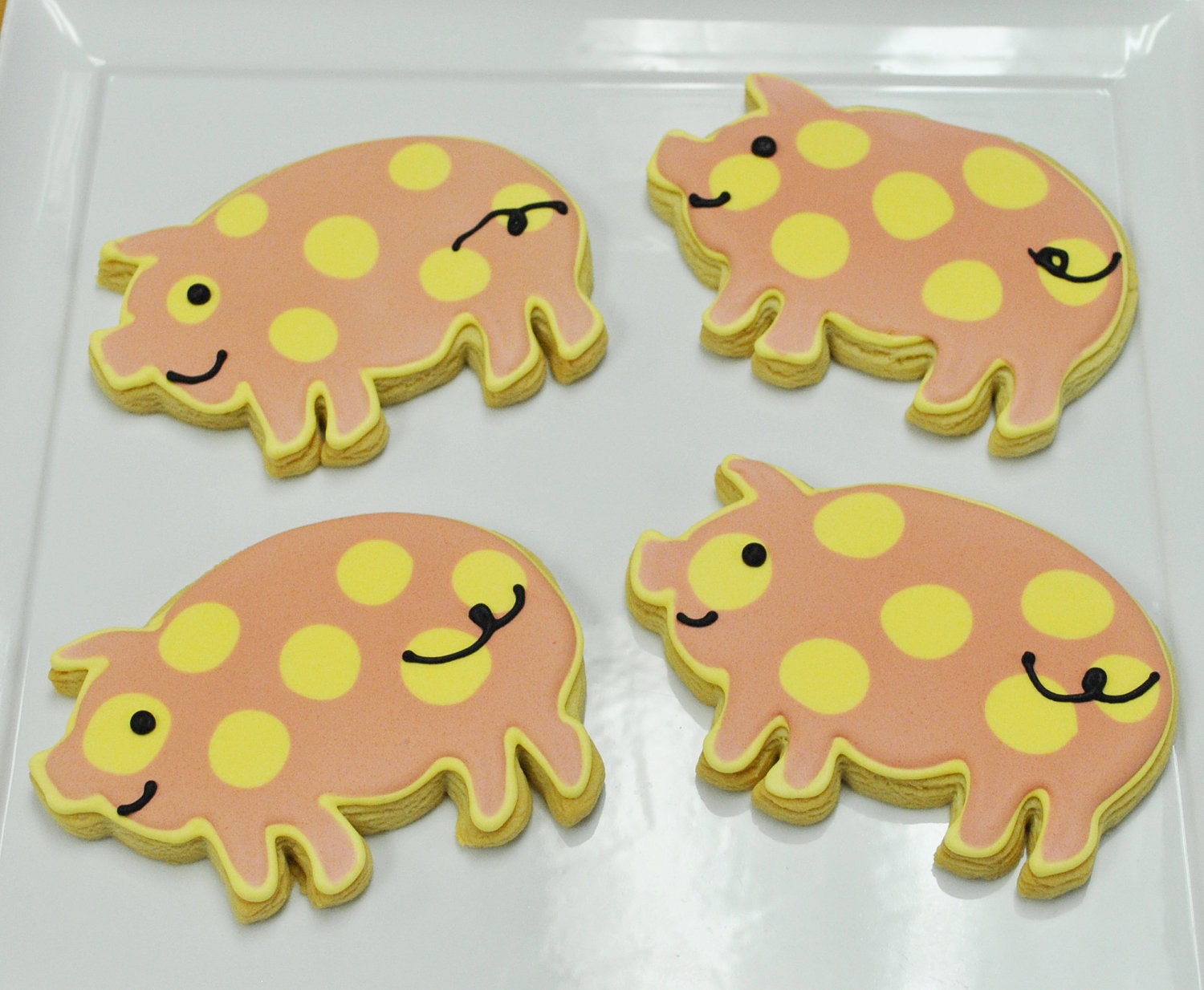 Polkadot Pig Hand Decorated Cookies - 1 Dozen