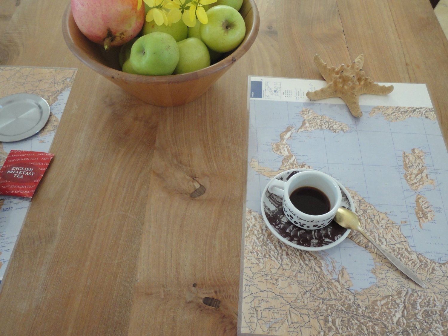 Placemat Geographical Map of Italy  recycled from vintage World Atlas