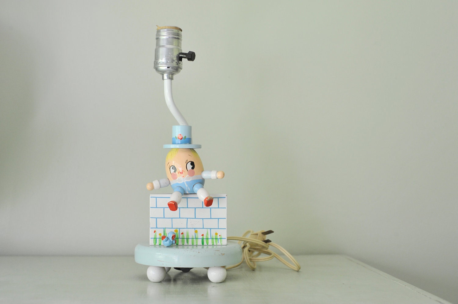 Wooden Humpty Dumpty Nightlight and Lamp - Vintage