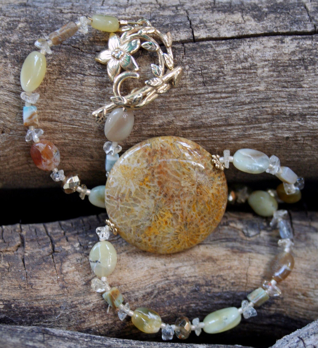 MELLOW YELLOW Necklace (Fossil Coral, Honey Opal, Blue Opal, Citrine, Czech Glass)