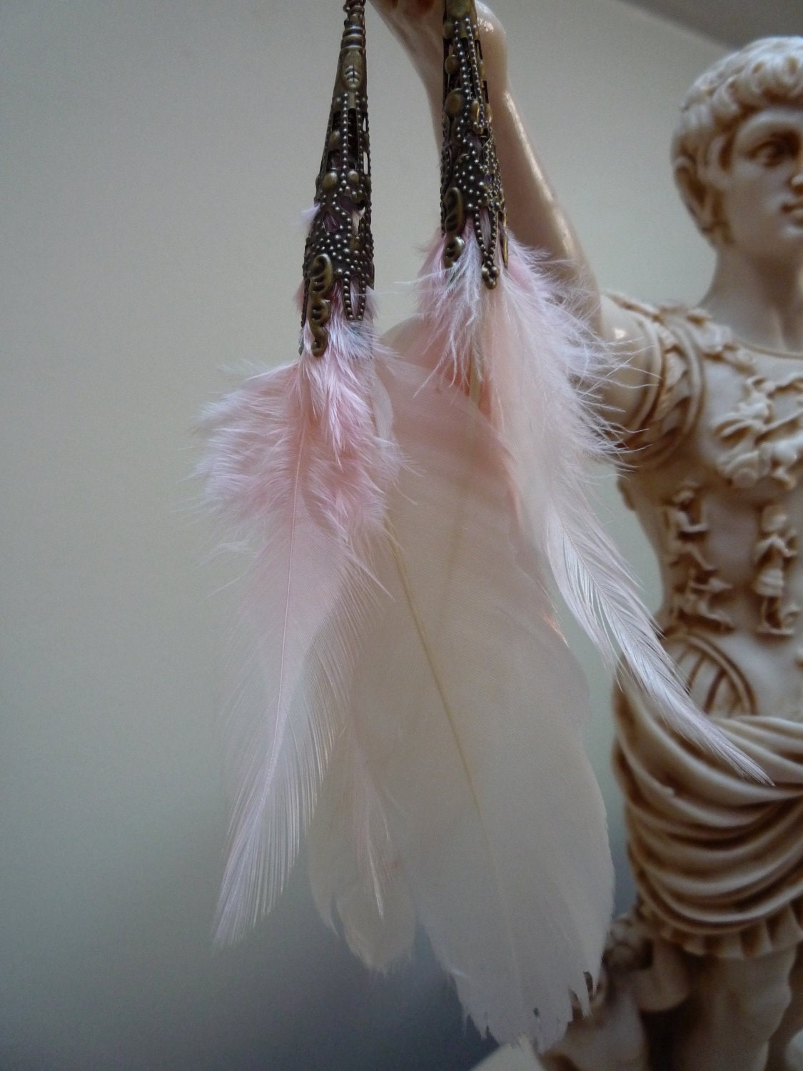Alicanto: Vintage pink and white feather earrings, Bohemian feather earrings, Boho feather earrings