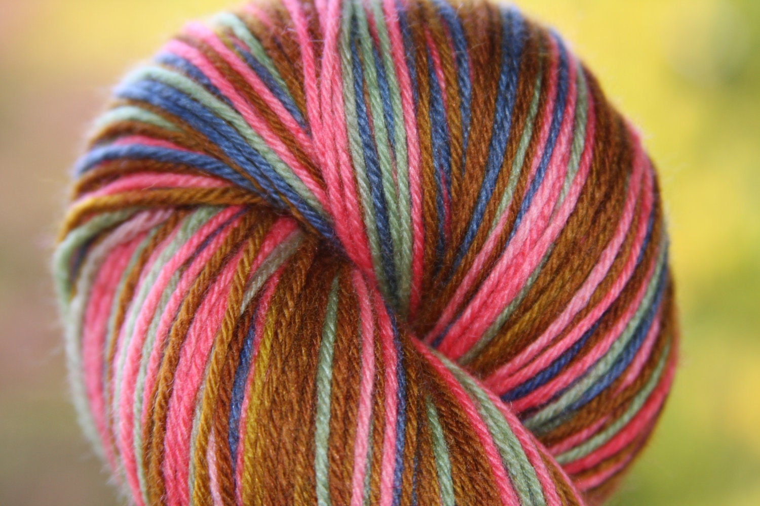 self striping sock yarn JAYWALK in BURNING BUSH merino-cashmere-nylon 435 yards