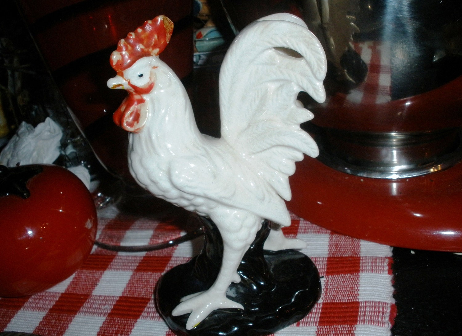 strutting vintage rooster black and white