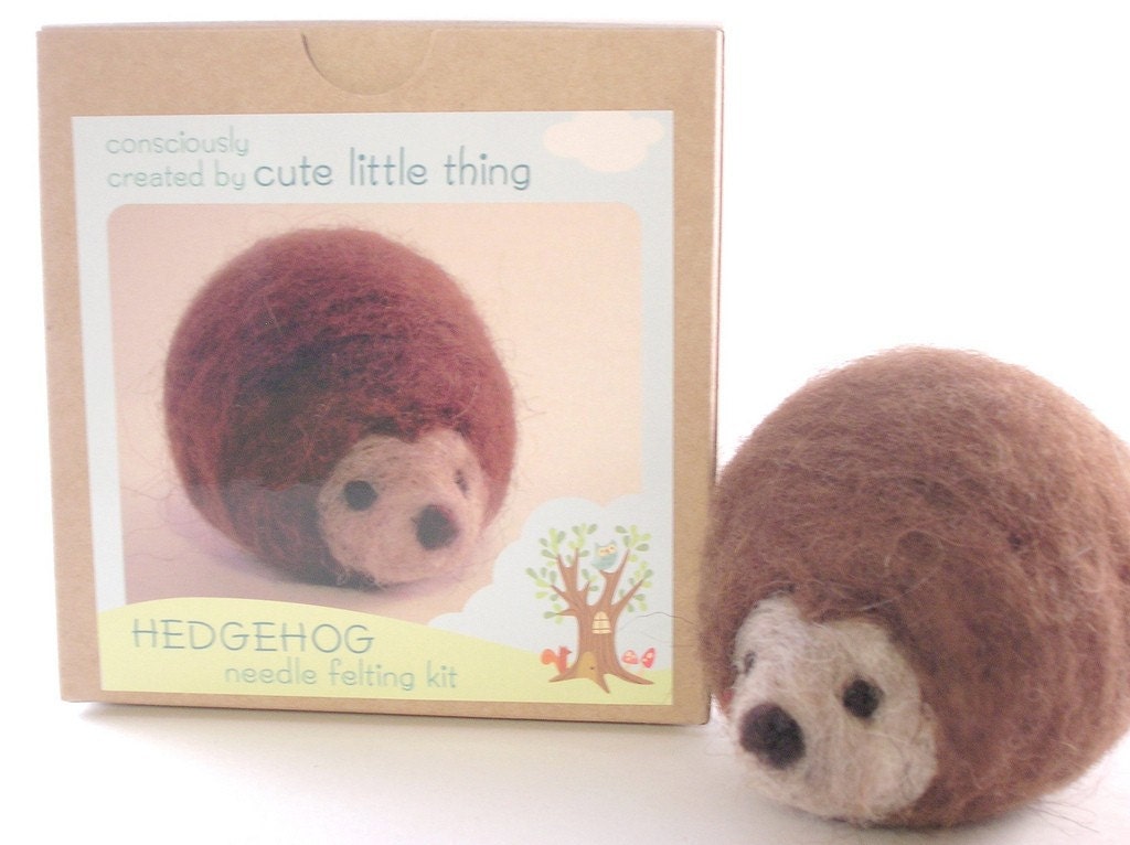 needle felting kit - craft kit - DIY hedgehog