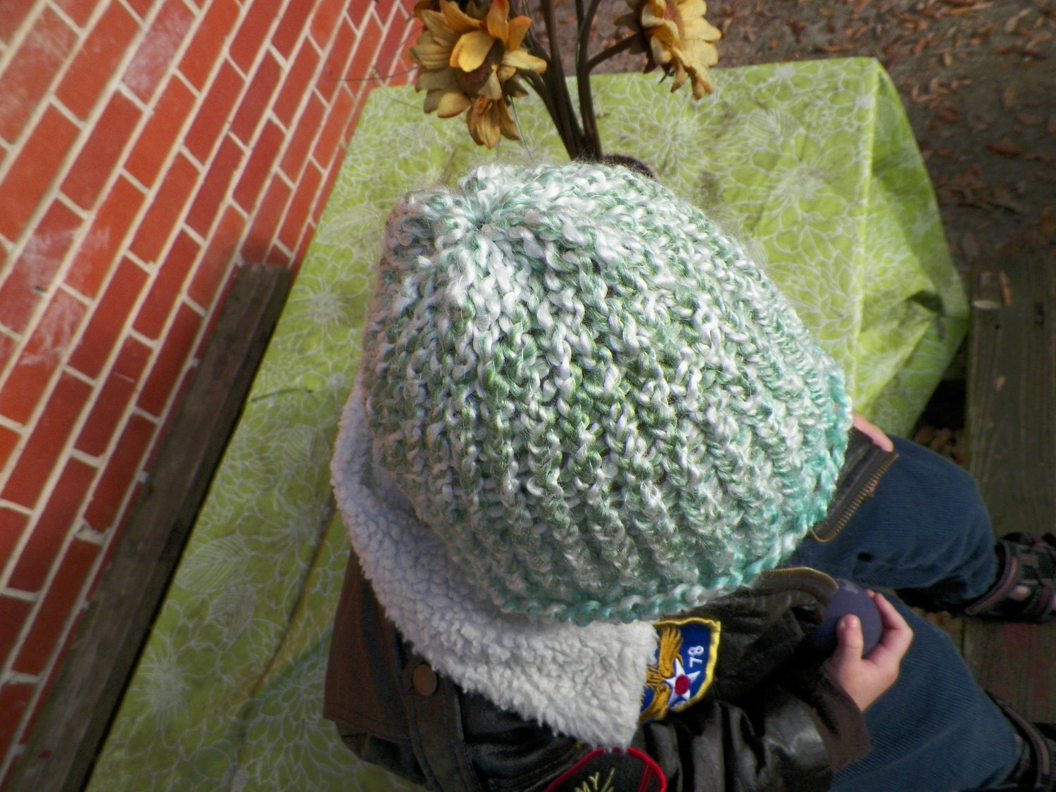Children's Handmade Hat Green Ages 3 -6