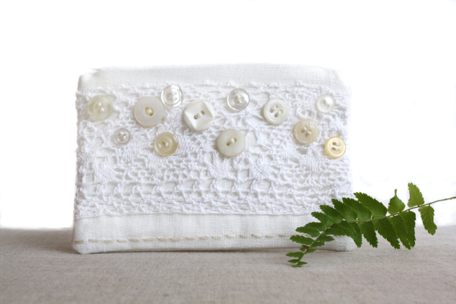 Natural White Linen Coin Purse with Crochet Trim and Vintage Buttons