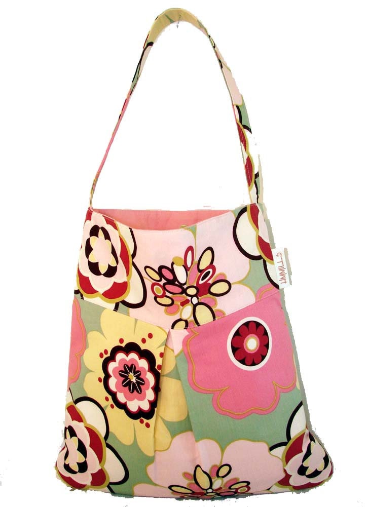 Resort Cotton Spring Pleated Shoulder Bag in Pink
