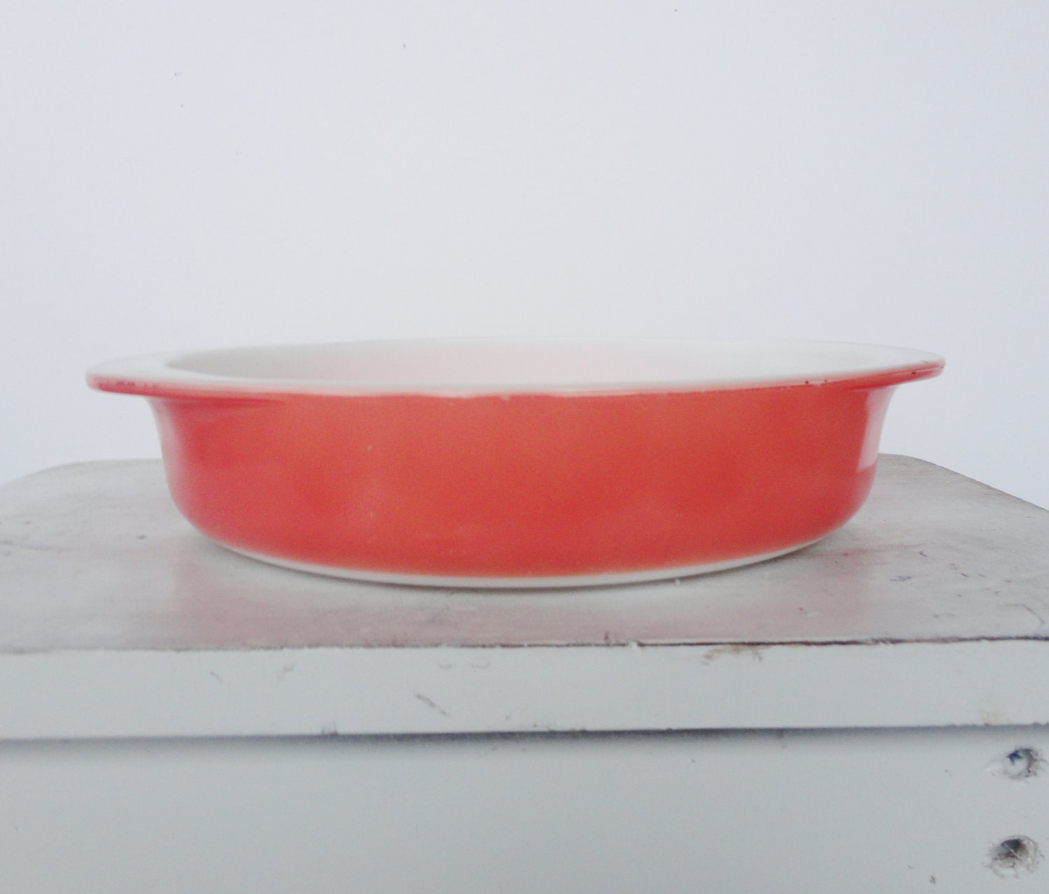Flamingo Pink Pyrex 8" Casserole Dish
