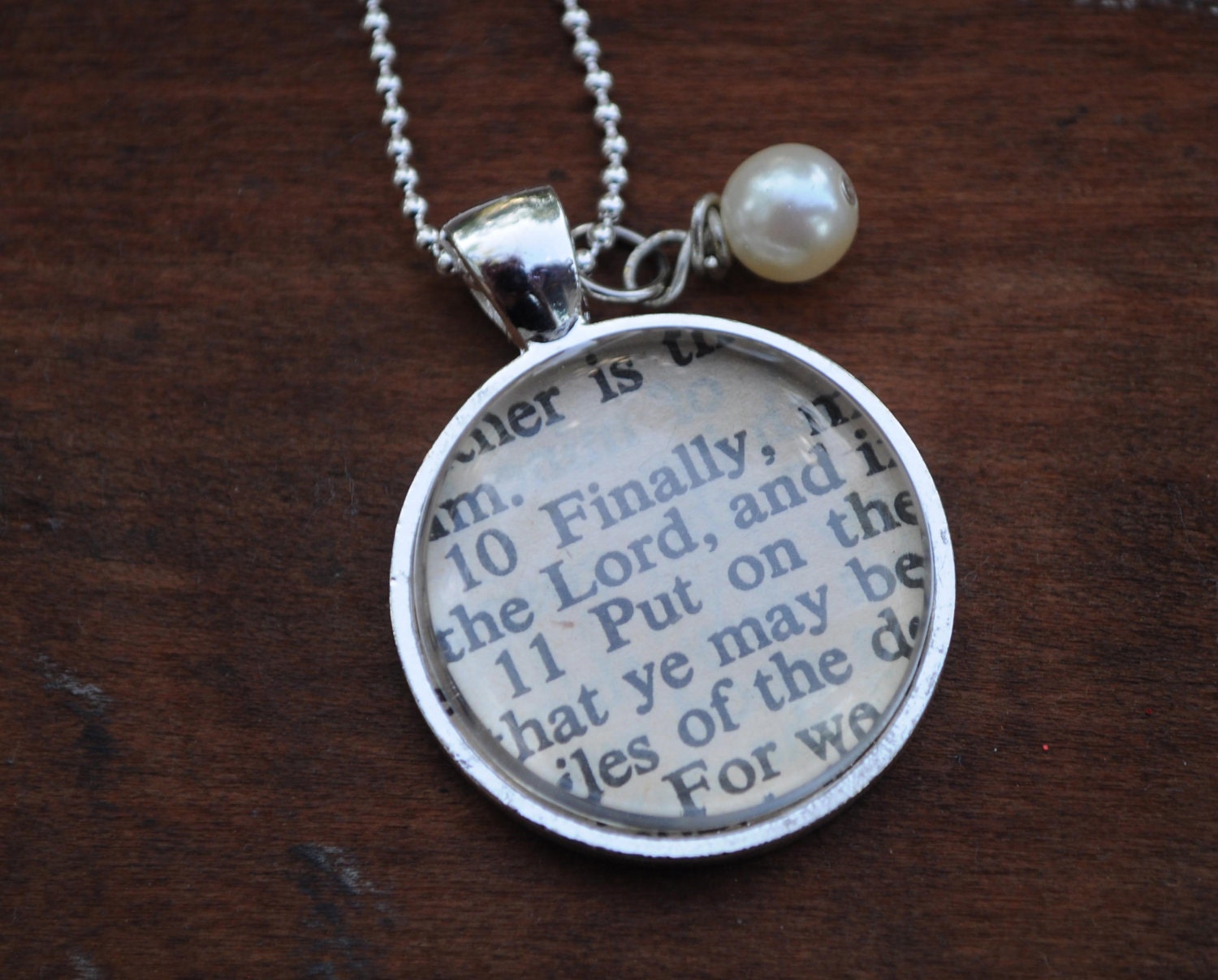 Vintage Bible Verse Pendant Necklace Ephesians 6:10