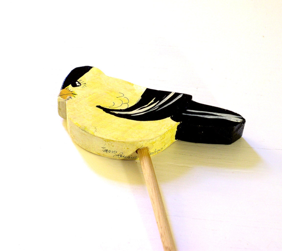 Plant Table Marker Yellow Goldfinch Garden Decor