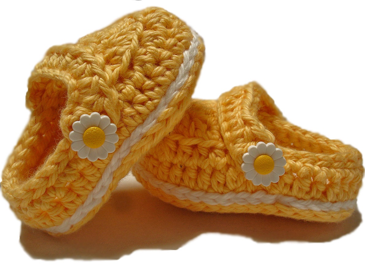 Crochet baby booties, Croc Style Baby Booties