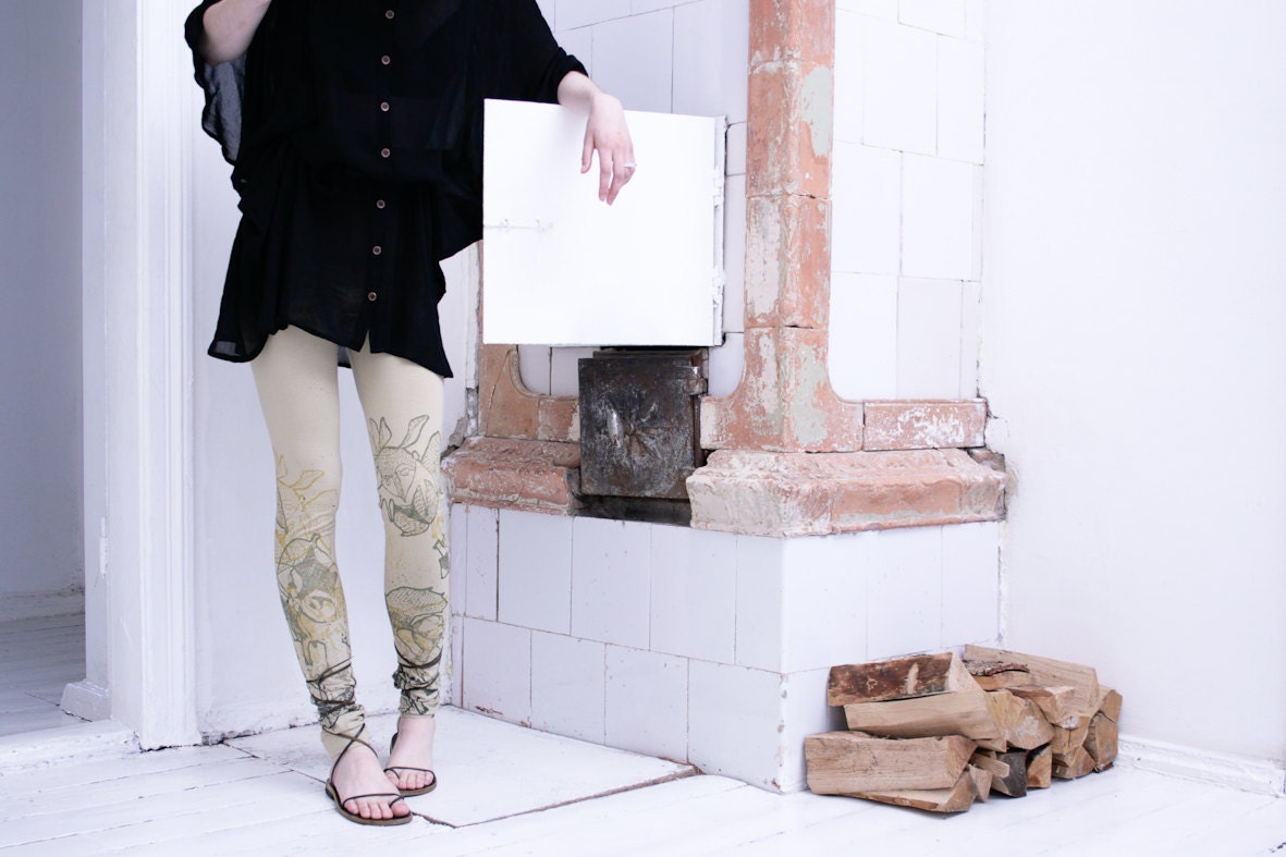 Soft golden leggings