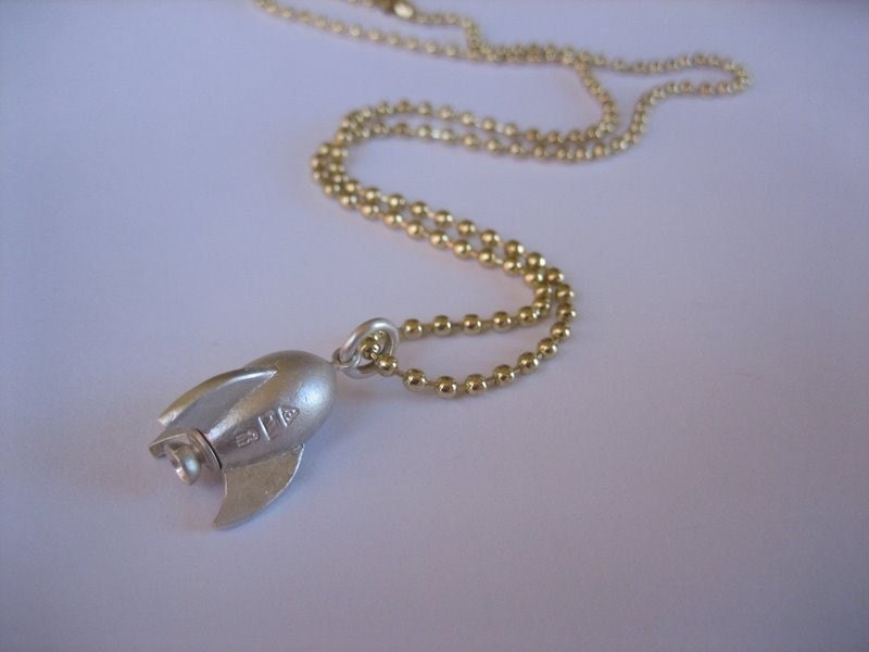 Sterling silver rocket locket, rubber seal