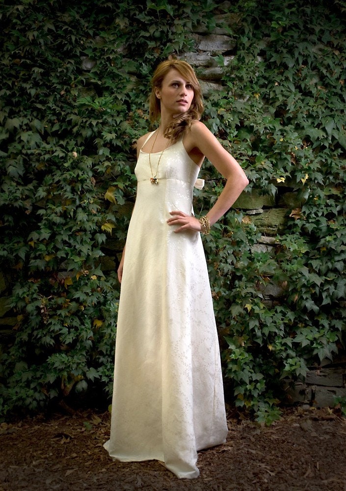  Waist Hippie Wedding Dress Eco Friendly Ivory Hemp and Floral Silk
