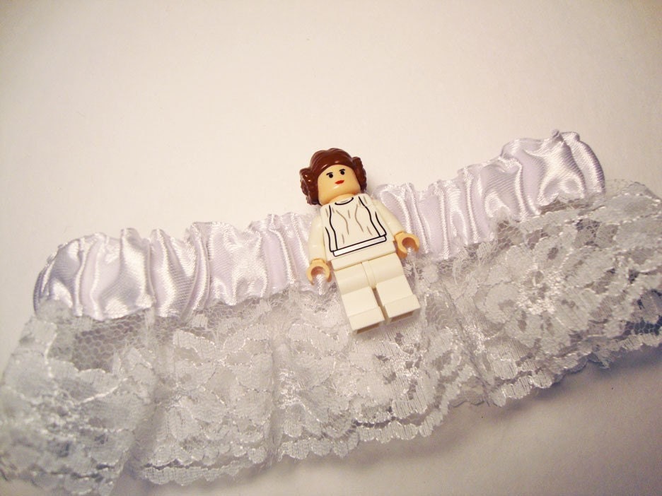 Princess Liea LEGO white wedding garter belt in FREE gift box
