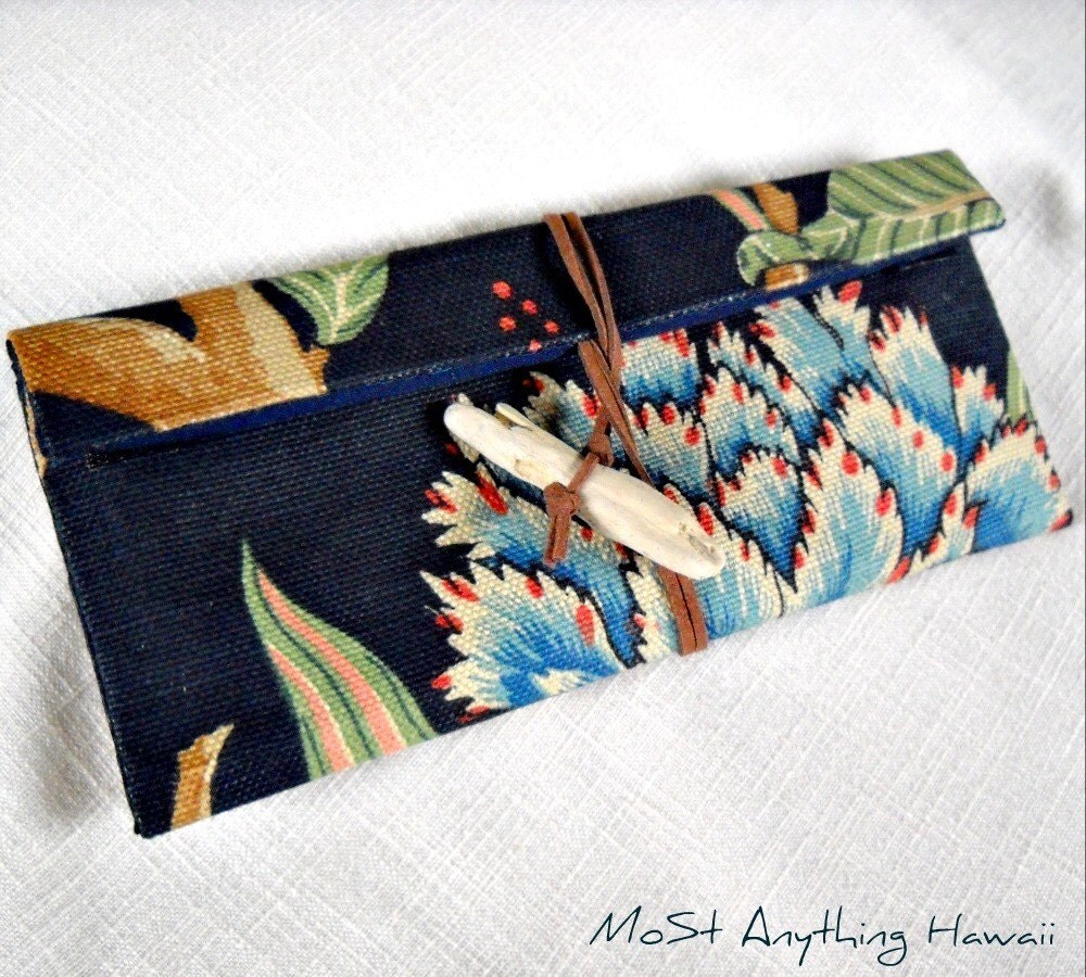 Hawaiian Flower Clutch Bag