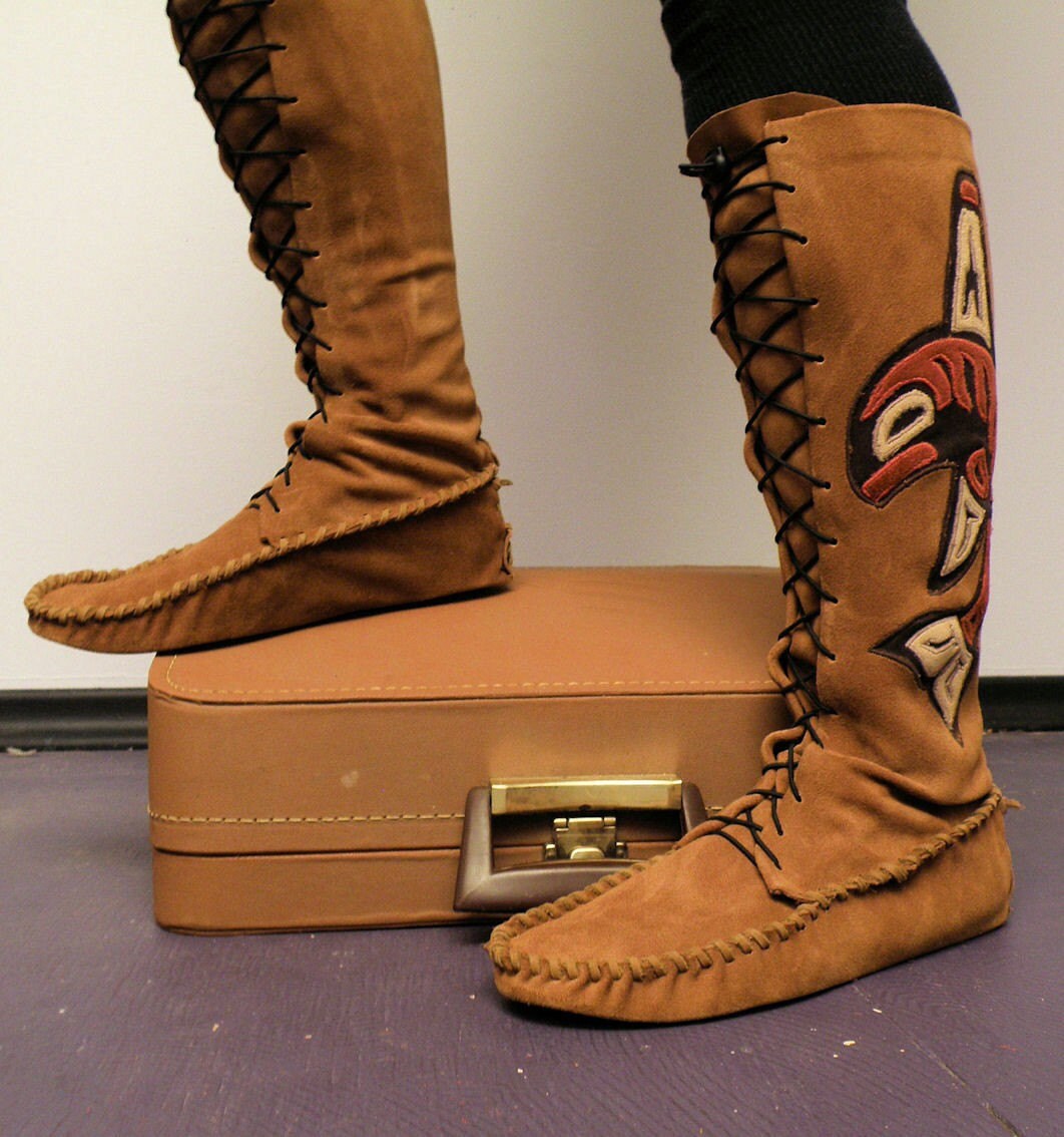 moccasin boots with knife sheath