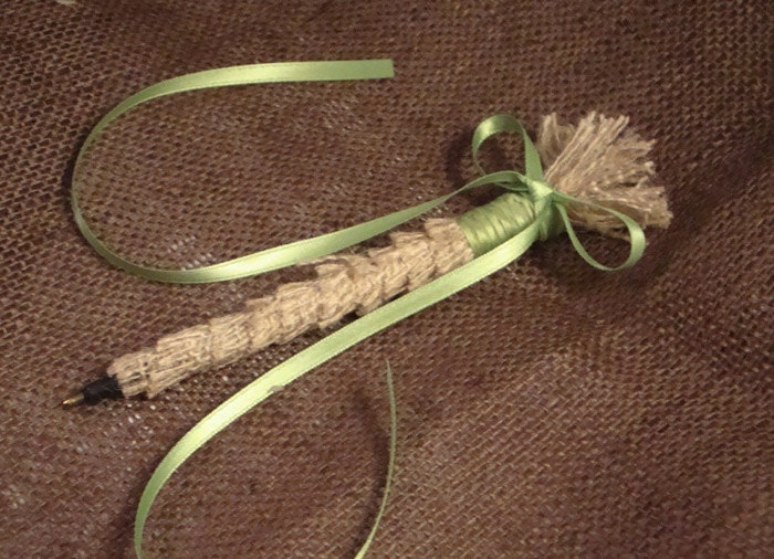 Rustic Burlap Wedding Pen for Your Outdoor Garden Country Shabby Chic Rustic
