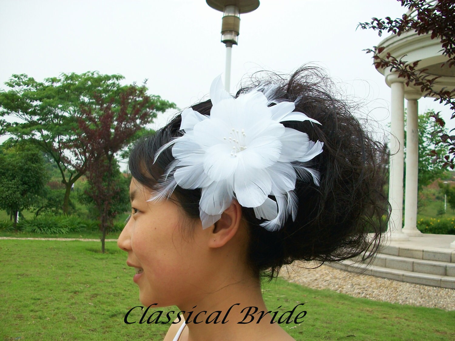 904 HIBISCUS Flower Feather