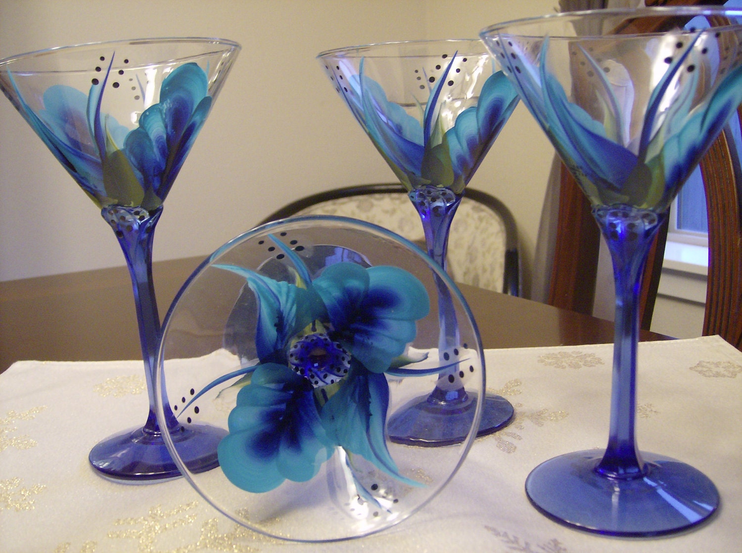 royal blue wedding centerpieces