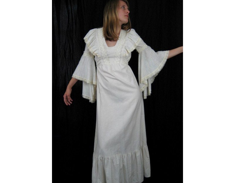 VTG Hippie Wedding Dress White Muslin Lacey Renaissance sleeves medium
