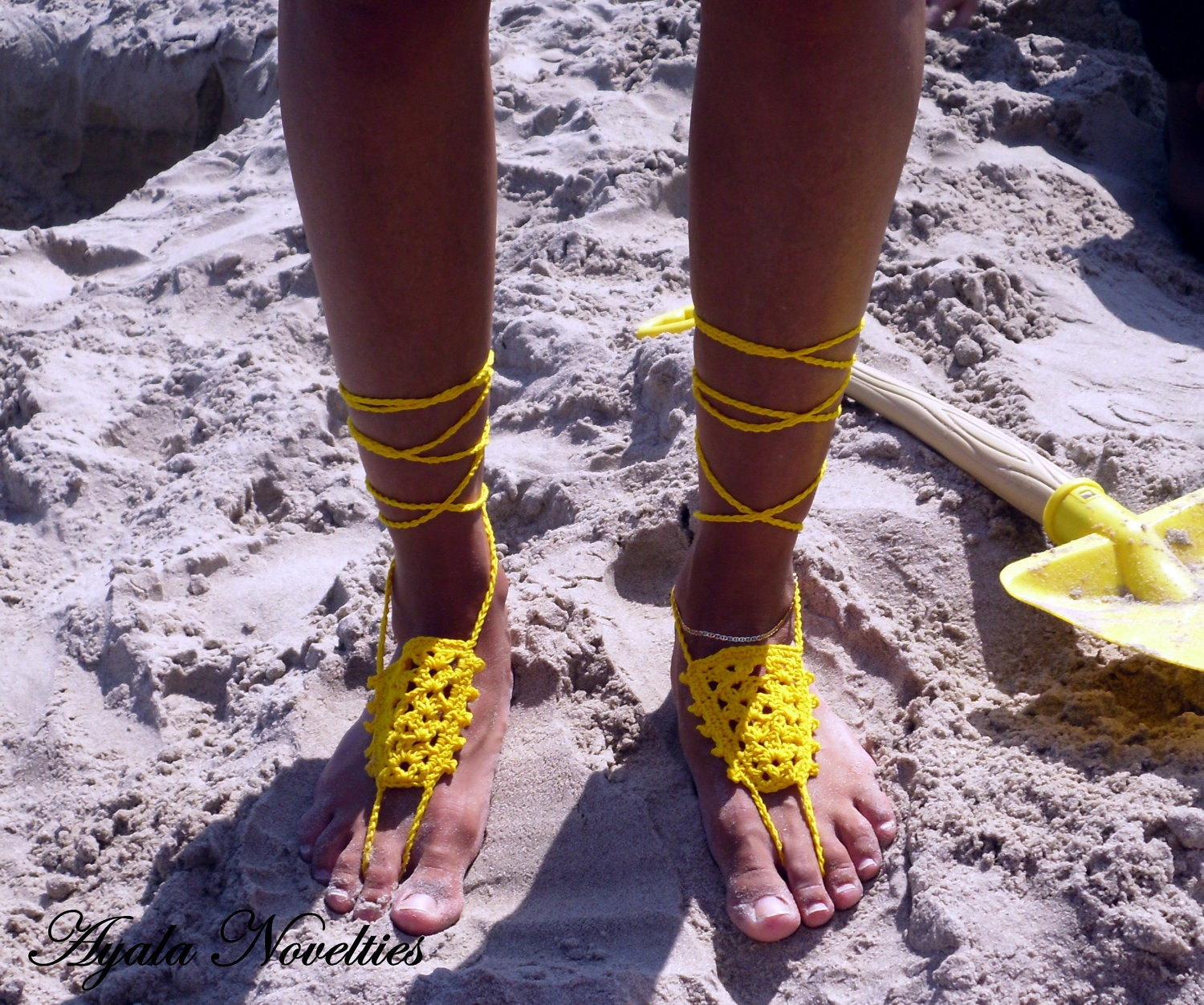 Hand Knit Barefoot Sandals - Black White Fun Fur - A items in Moon