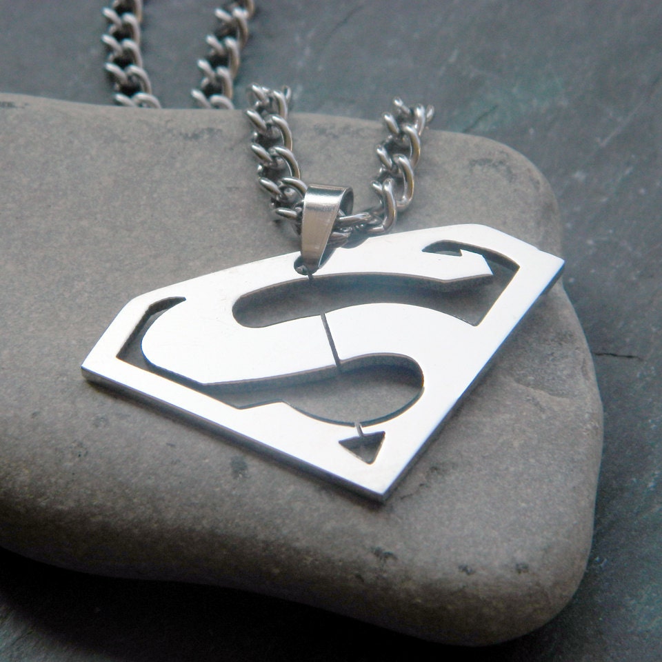 Superman+stainless+steel+pendant