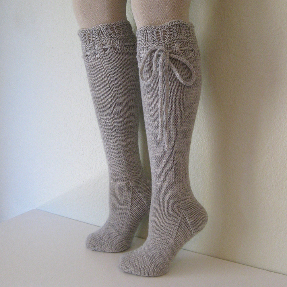 Knee High Socks Lace Dove Grey