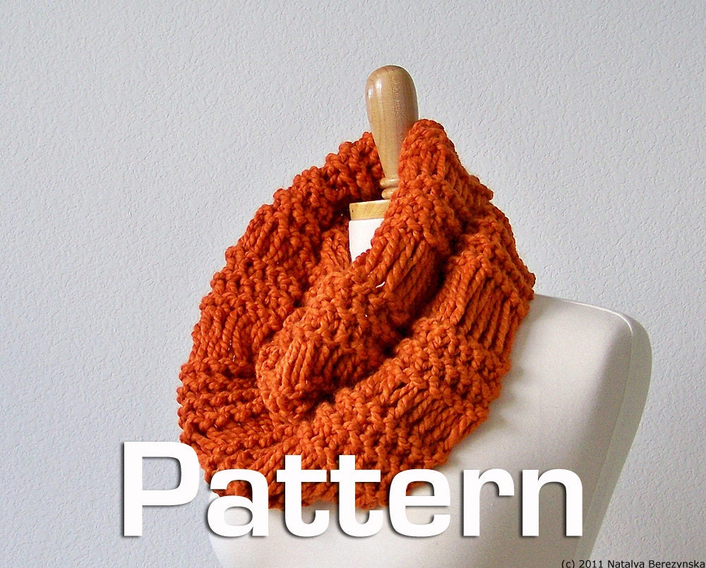 How to Knit a Luxe Neck Warmer - CraftStylish