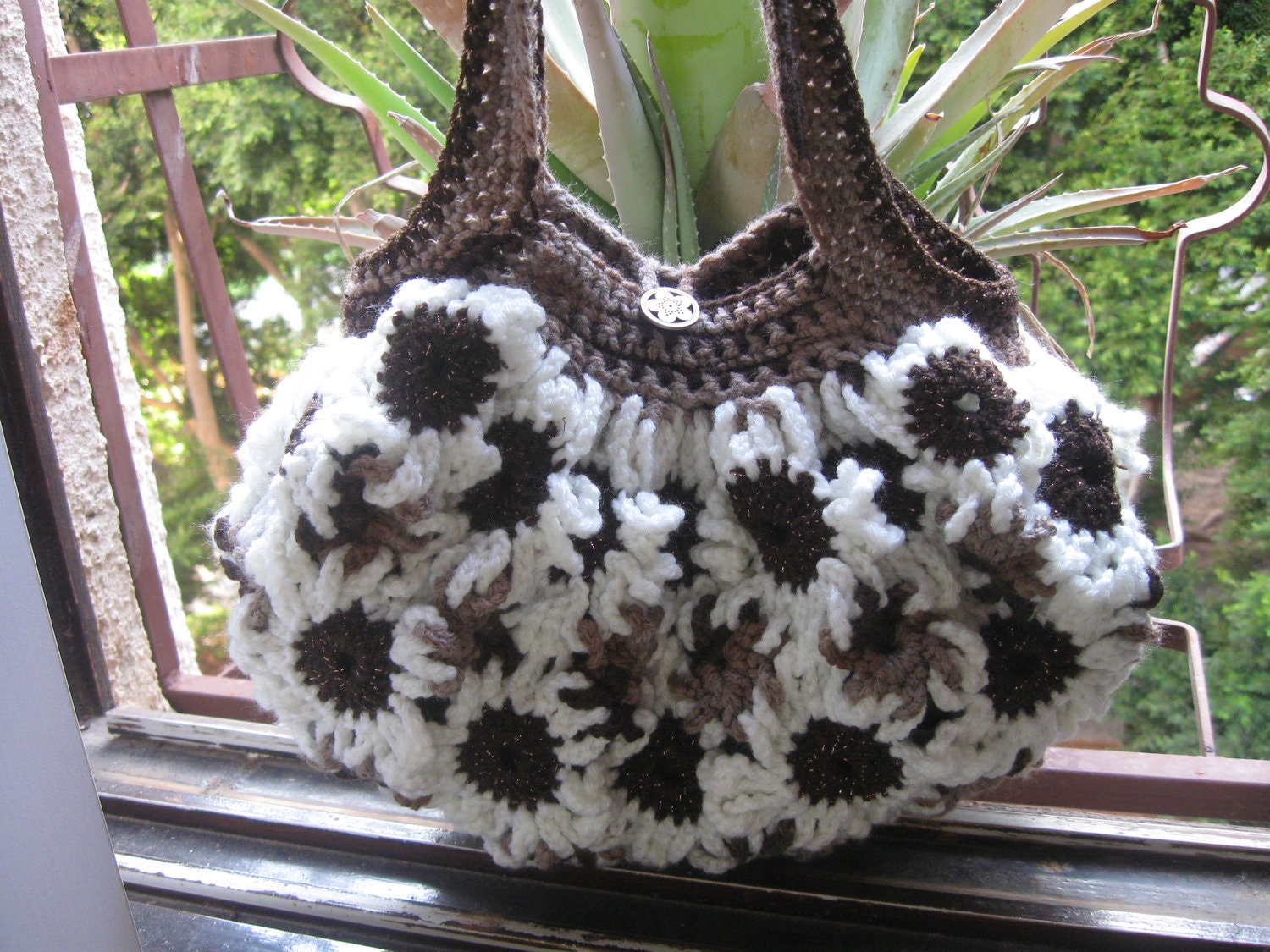 How t
o Crochet a Cradle/crib purse with written pattern and video