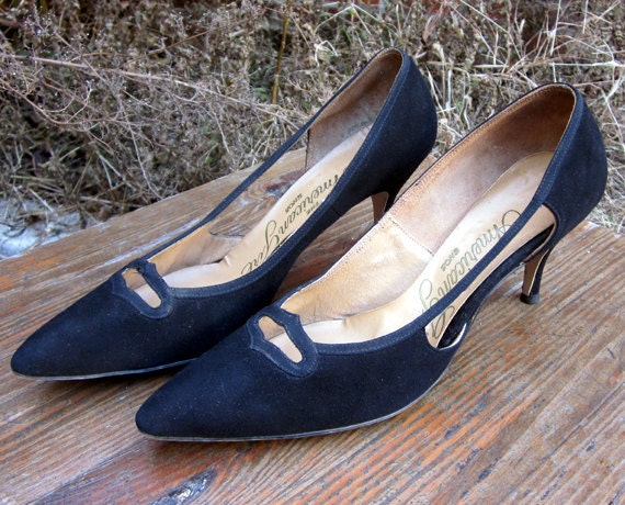 1960s The American Girl heels