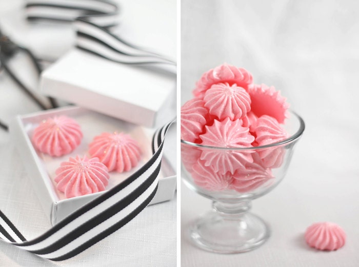 cotton candy wedding favors