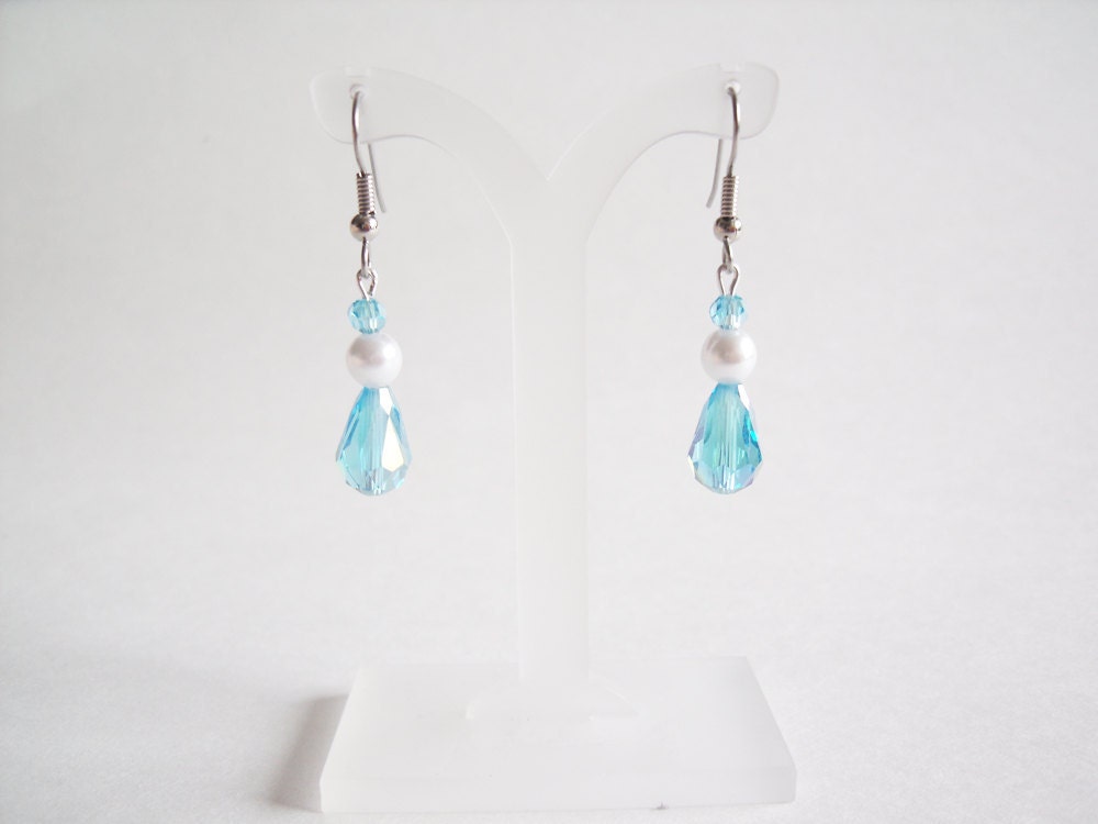 These 2 crystal drop earrings consist of aqua blue AB crystals and white 
