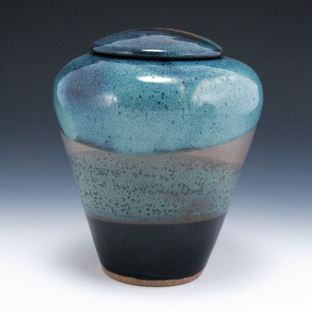 hilary green ceramics