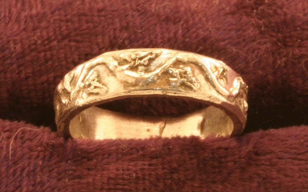 Leaves Wedding Band ring From Silvergoldberry