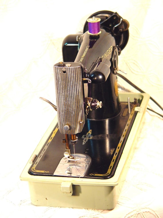 1948 Singer Sewing Machine Model 201 The Badger Fully