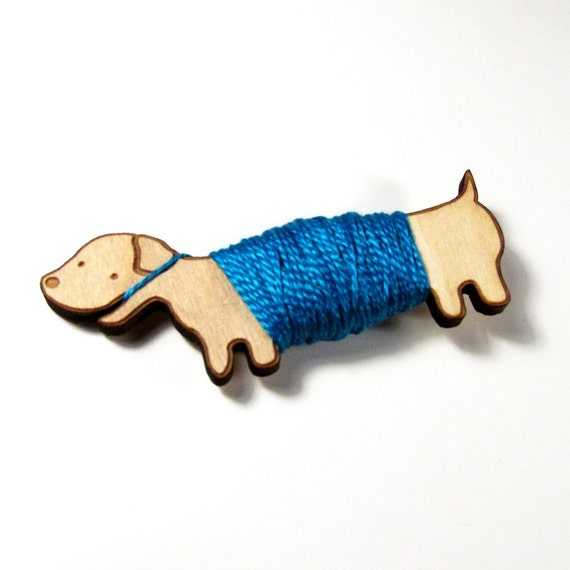 Flossy the Dachshund Embroidery Floss Bobbin