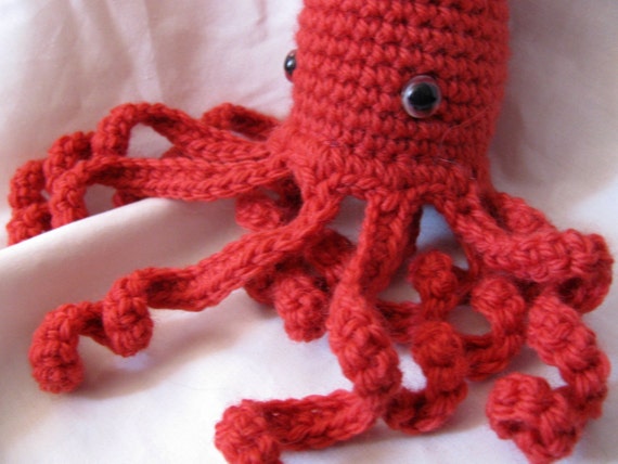 Amigurumi Squid Pattern by pepperberry on Etsy