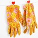 Vintage fashion women gloves - pretty retro flower fabric sixties Mad Men mod