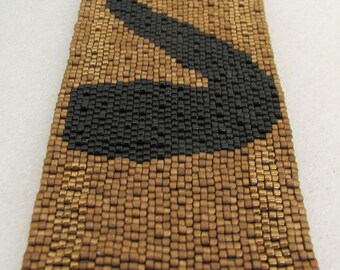 A Nod to Magritte - This is not a pipe - Peyote Cuff (2492) - A Sand Fibers Creation