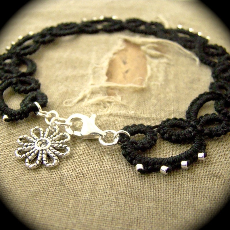 https://www.etsy.com/listing/100403677/tatted-lace-anklet-black-with-silver?